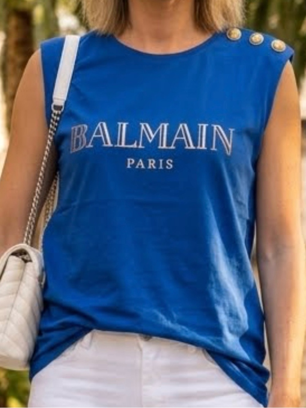 BALMAIN WOMENS LOGO PRINT COTTON TSHIRT WITH GOLD EMBOSSED BUTTONS, SIZE 40